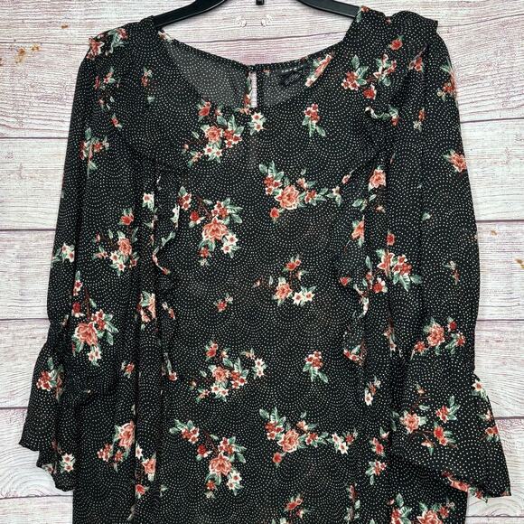 Torrid Black Polka Dot Floral Ruffle Semi Sheer Blouse Top Size 3 - Picture 6 of 9